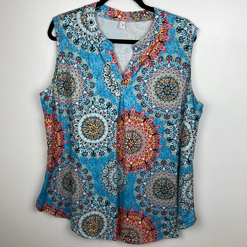 Women’s Newchoice Sleeveless Blouse Very Colorful Size 2XL